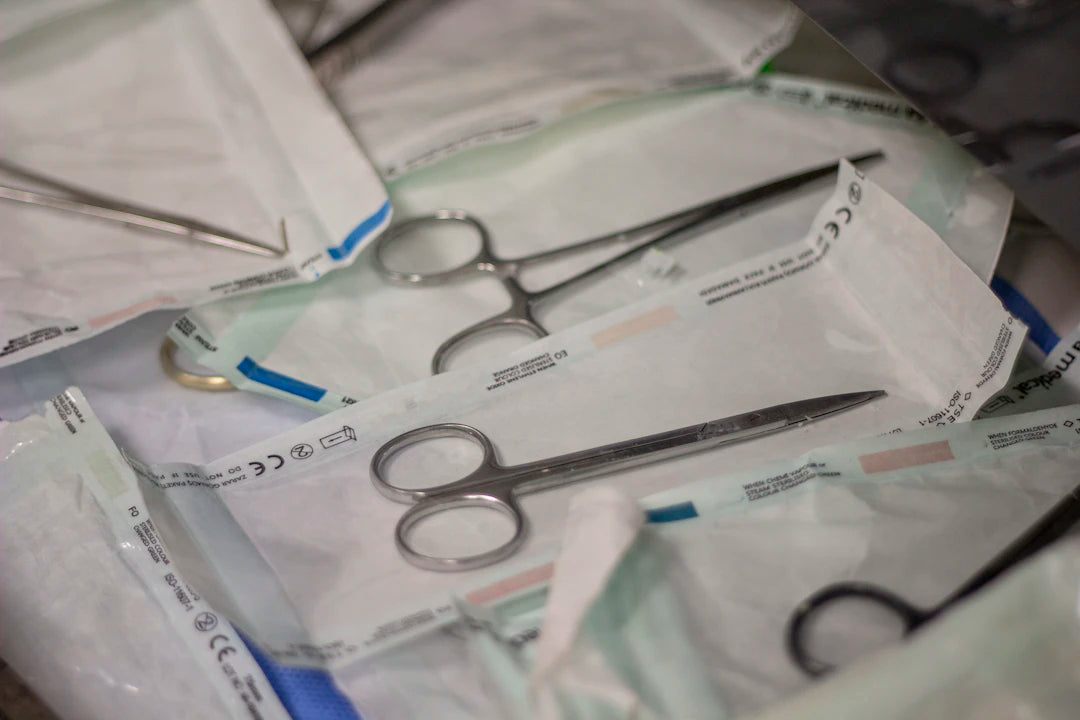 Absorbable vs Non-Absorbable Sutures Explained