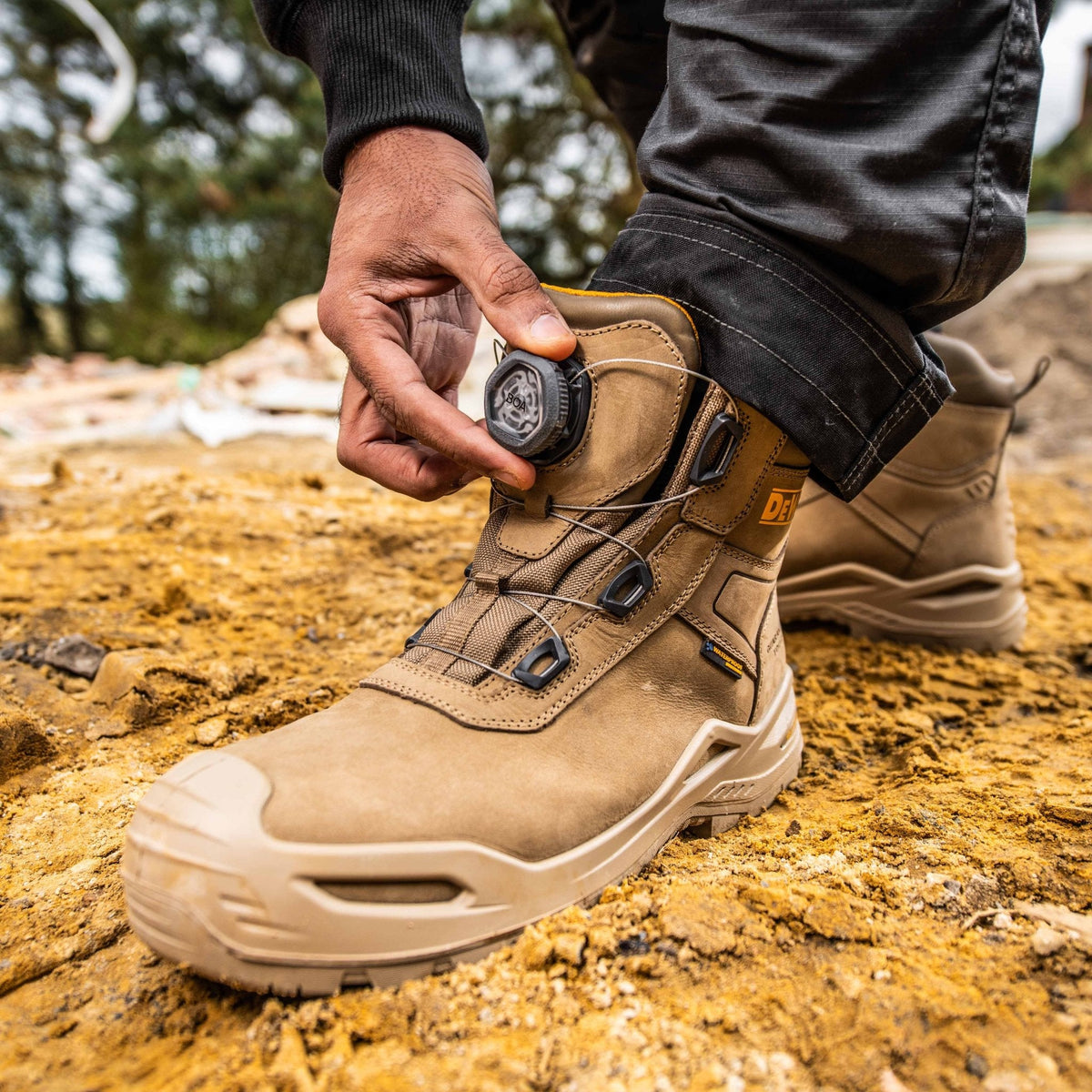 DeWalt Lander Stone BOA Waterproof Safety Boots S7S — view 4