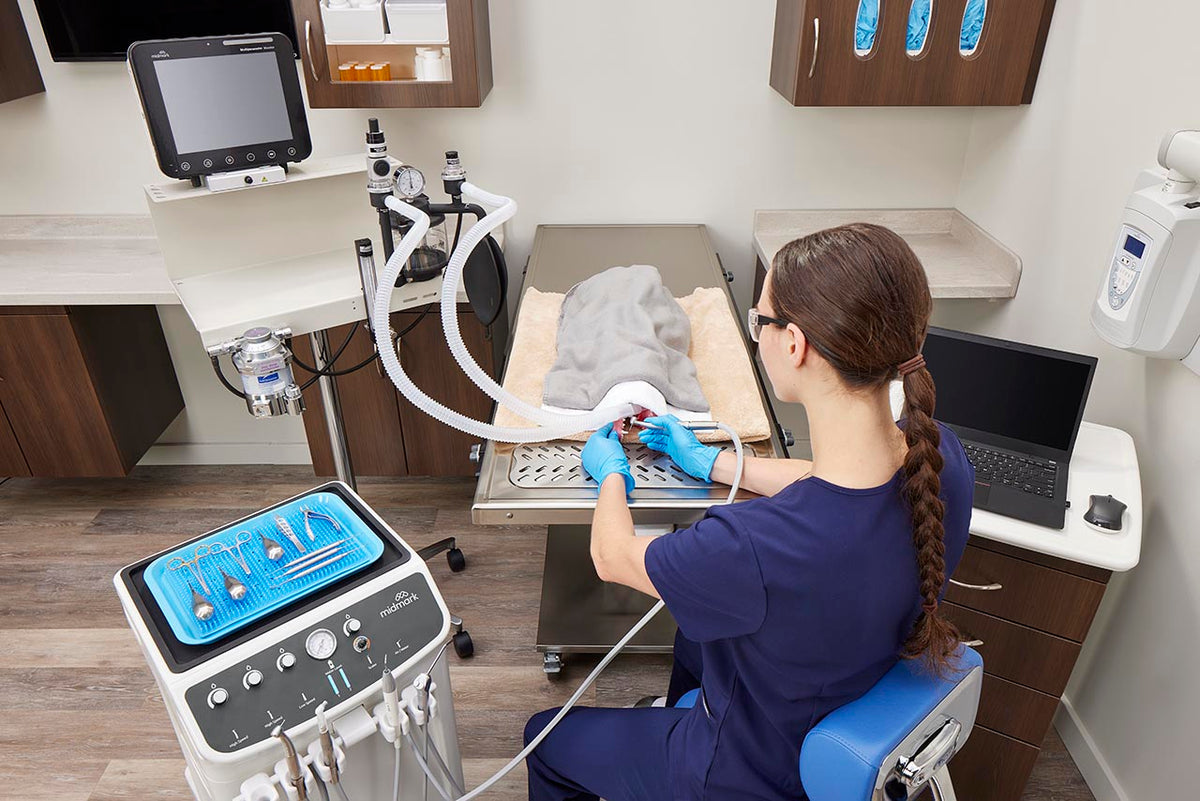 Midmark Mobile Dental Delivery System